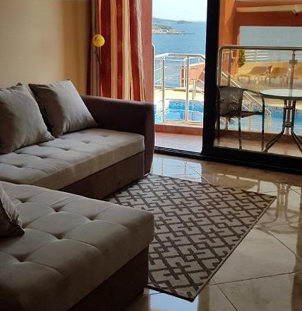Apartment Sea Space 2 Dobra Voda Exterior photo