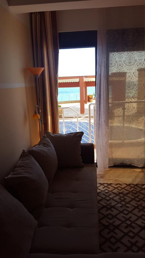 Apartment Sea Space 2 Dobra Voda Exterior photo